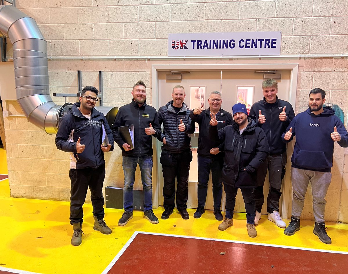 UKCommGroup's tweet photo. We only have 4 spaces left for the course in March so click the link below and book before they go!
https://t.co/7iILb8lVnY
#grease #kitchenextraction #facilitiesmanagement #restaurantowner #commercialkitchen #commercialkitchencleaning #compliance #tr19 #takeawayowner https://t.co/QUz4iADUpf