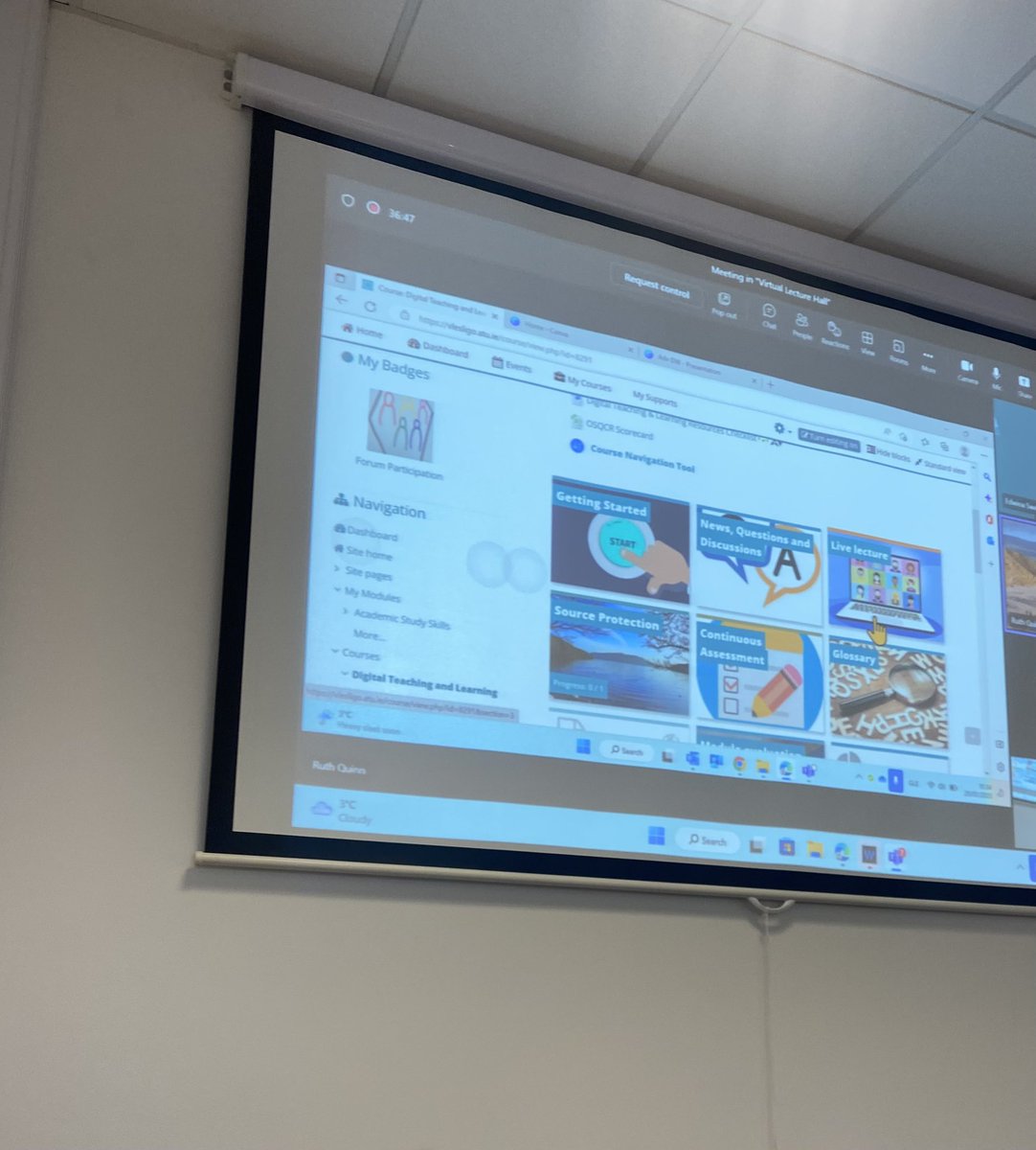 ACosgrove1's tweet image. Excellent showcases from colleagues from @atusligo_ie, @ATUDonegal and @ATU_GalwayCity campuses this morning participating on level 9 10 credit Digital Teaching and Learning module @ATU_GalwayCity - 👏 👏 @ATUTLCGalway #digitalteaching