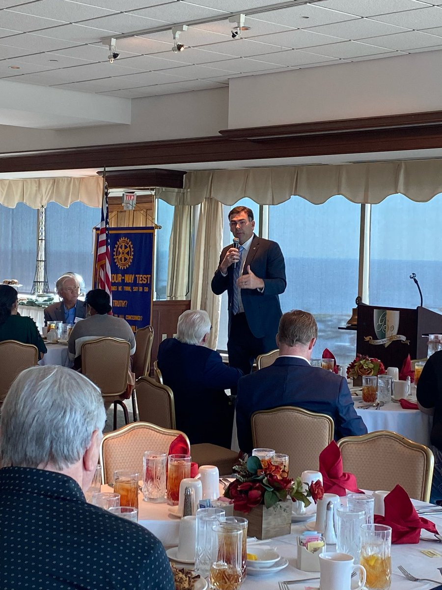 Thanks to my friends at the Gulfport Rotary for hosting me! It was a great day to talk about all of the good work happening at the SOS office. A good tidelands discussion even broke out! #OneCoast
