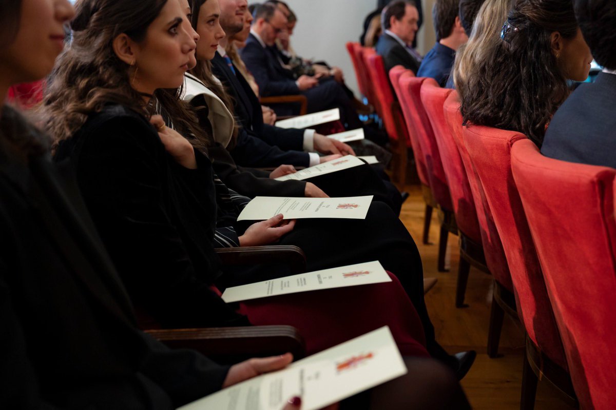 José Manuel Albares (@jmalbares) on Twitter photo He asistido a la entrega de despachos a las nuevas 21 diplomáticas y 14 diplomáticos que se incorporan a <a href="/MAECgob/">Ministerio de Asuntos Exteriores, UE y Cooperación</a>. La 74ª promoción es la primera con mayoría de mujeres.
¡Mucho éxito en vuestras carreras de servicio público en defensa de los intereses y los valores de España! He asistido a la entrega de despachos a las nuevas 21 diplomáticas y 14 diplomáticos que se incorporan a <a href="/MAECgob/">Ministerio de Asuntos Exteriores, UE y Cooperación</a>. La 74ª promoción es la primera con mayoría de mujeres.
¡Mucho éxito en vuestras carreras de servicio público en defensa de los intereses y los valores de España!