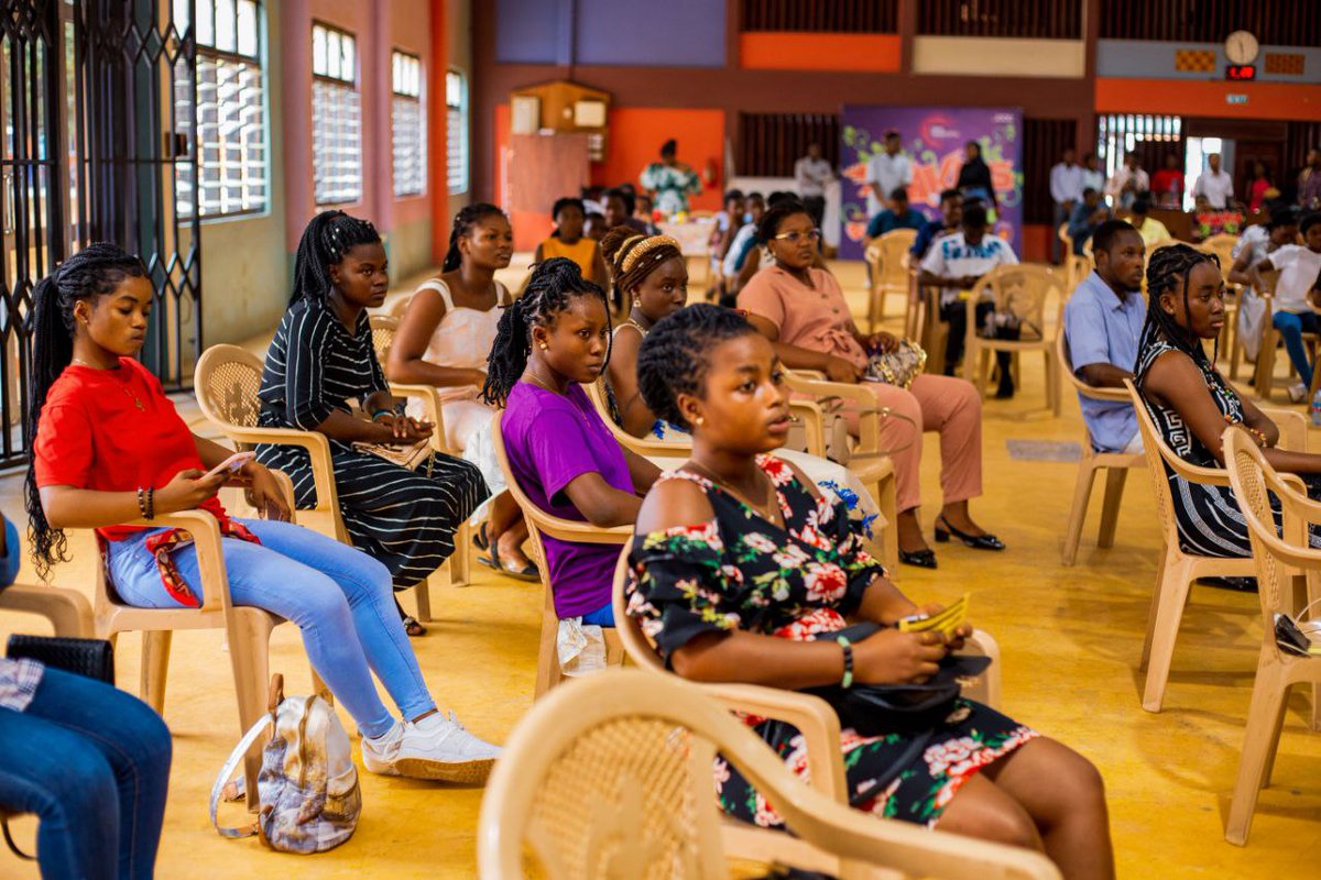 ccc_newgen's tweet photo. What we give our attention to, influences our actions so we should set our gaze on Jesus, the author and perfecter of our faith ❤️💯

#shakers #word💯 #cccnewgen #PeculiarBreed #HonouringGod https://t.co/gW5HXwhj6I