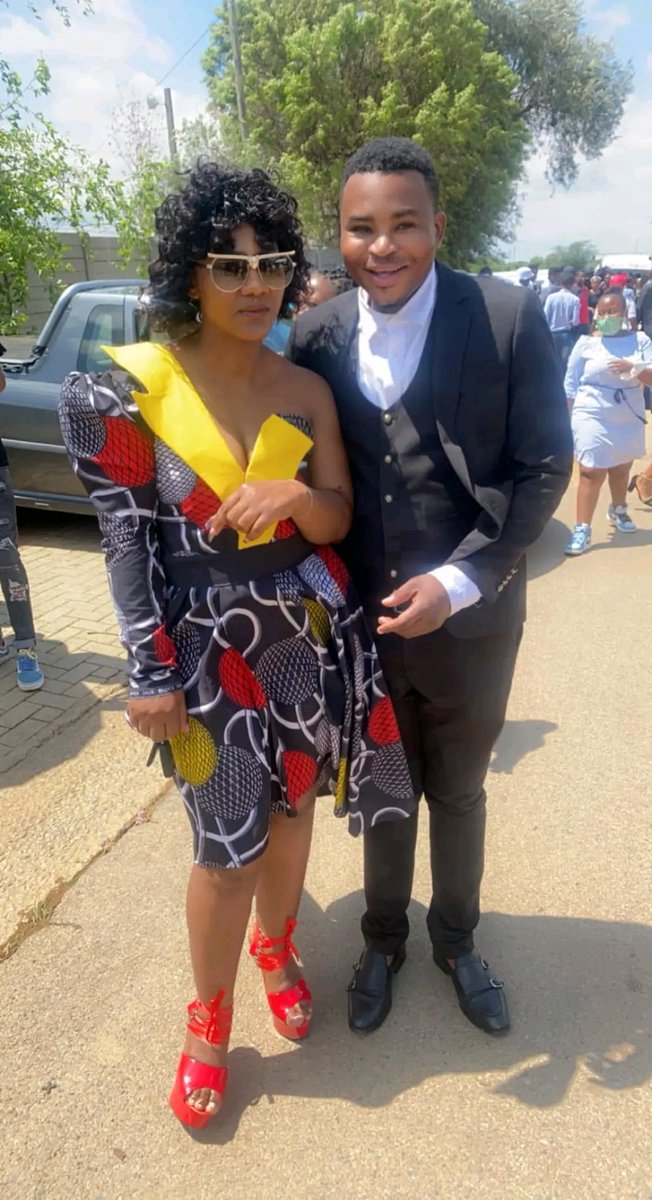 joy_zelda's tweet image. She didn't deserve this 💔🕊 Her Name is JENNIFER MOTLHOMI #SAYHERNAME #JusticeForJenniferMotlhomi
#JusticeForJennifer
Zinhle Msaki #podcastandchillwithmacg #loadsheddingstage6 #NationalShutdown Malema President Cyril Ramaphosa ANCWL  #BigBrotherTitans Khuli Chana Gwede