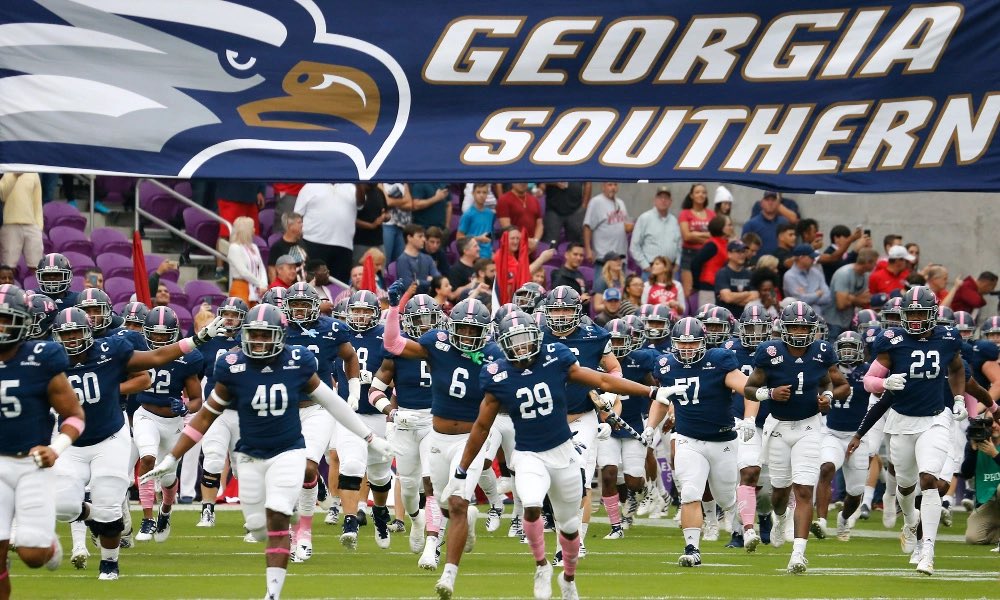 Blessed to receive an offer from Georgia Southern University! @Coach_McIntyre @JonathanMohr12 @Creekside_fb @CoachRyanAplin