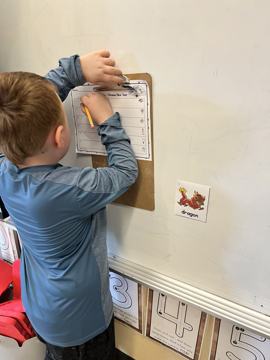 JenSkanes1's tweet photo. Writing the room with some new vocab for Chinese New Year celebrations! @stpetersprim_mp @NLESDLit #LunarNewYear2023 #ChineseNewYear #Kindergartenwriting #vocab #writetheroom https://t.co/yIKrtUokSG