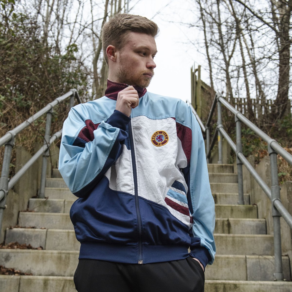 ウェア 90s umbro Aston Villa uniform shirt y2k 90s umbro Aston Villa uniform shirt y2k - メルカリ