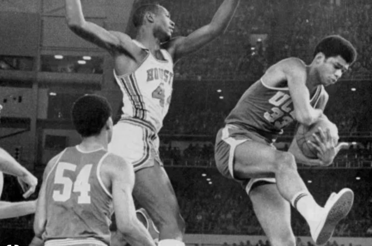 Darren Rovell On Twitter 55 Years Ago Today The First Regular Season darren-rovell-on-twitter-55-years-ago-today-the-first-regular-season