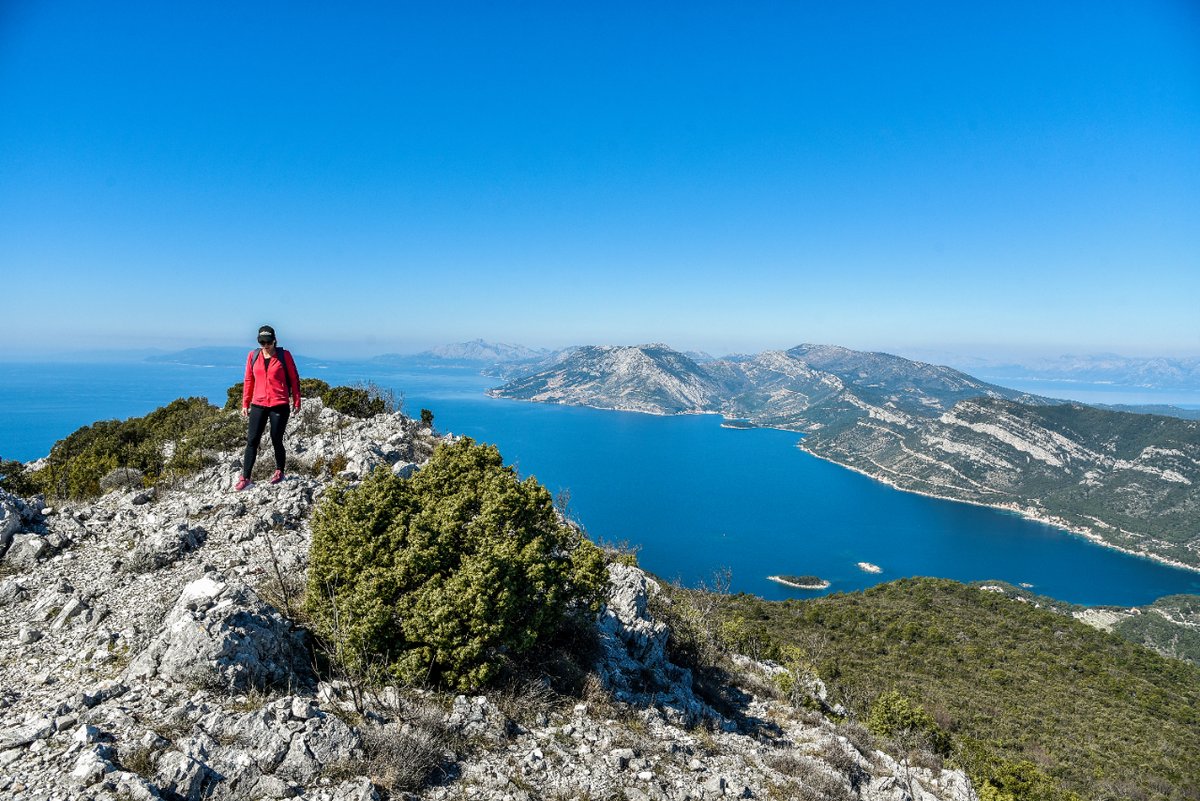 Undiscvrd_Monte's tweet photo. Exciting news! Our new #Croatia #ActivityHoliday is open for booking from today! Uncover one hidden gem after another on a series of expertly guided adventures from historic #Ston in #Dalmatia. #Hike #cycle, #kayak & more! π https://t.co/mJO0Jb1WKe #travel https://t.co/gBr5BRwykv