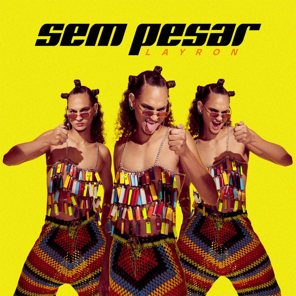 Layronsales's tweet image. SEM PESAR 
Meu novo álbum já está disponível 

onerpm.link/574814997461