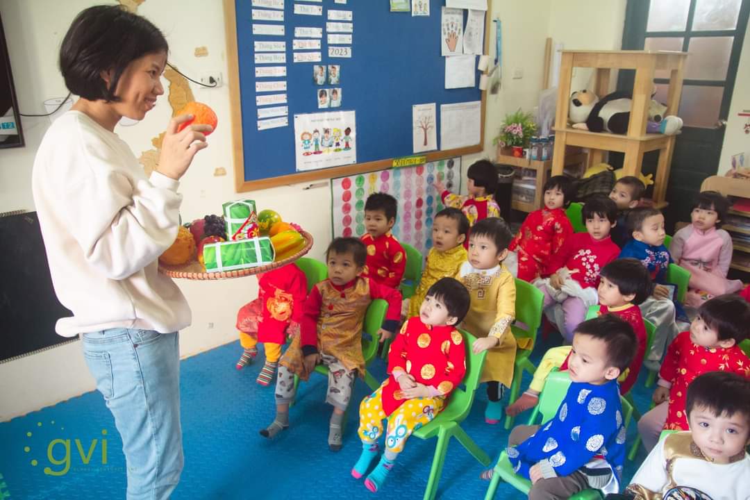 GVIVietnam's tweet photo. It's Tet Holiday, Rainbow kids are really excited to learn about the most important and popular holiday in Vietnam. https://t.co/kbpWXNUY4e