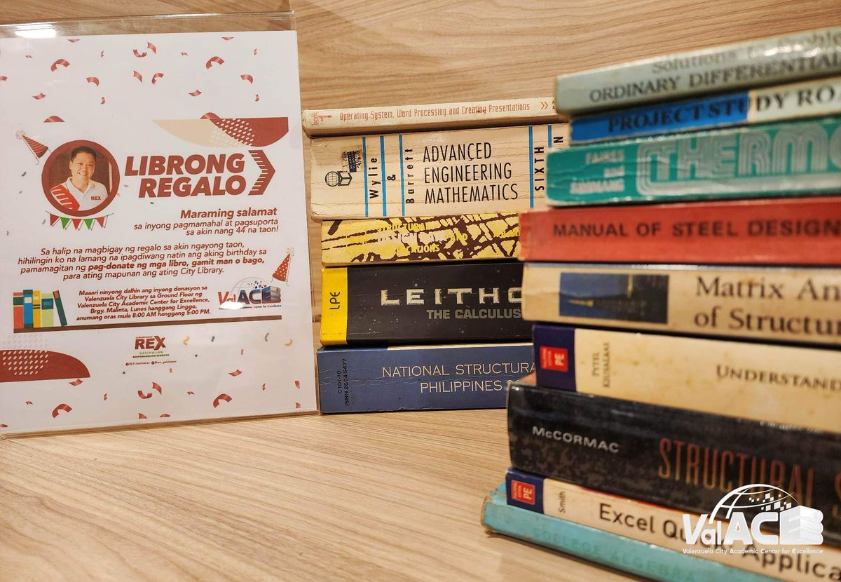 valcitylibrary's tweet photo. "Sabi ng tito ko, hindi ka magaling na engineer kung wala kang aklat. Inipon ko ito nung estudyante pa ko.
Happy birthday, Cong. @rex_gatchalian!"
Sana marami pang mainspire na maging engineer sa Valenzuela. Salamat po, Engr. Ryan Dela Cruz of DPWH!
#BirthdayBookDrive #ValACE https://t.co/iZJp7Yv36J