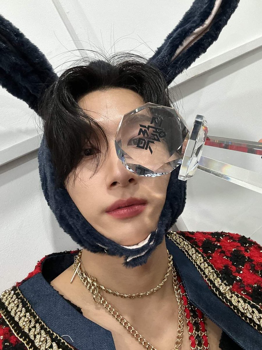 luvhwonx's tweet photo. Imma tattoo these photos on my forehead https://t.co/lga1jmlQZn
