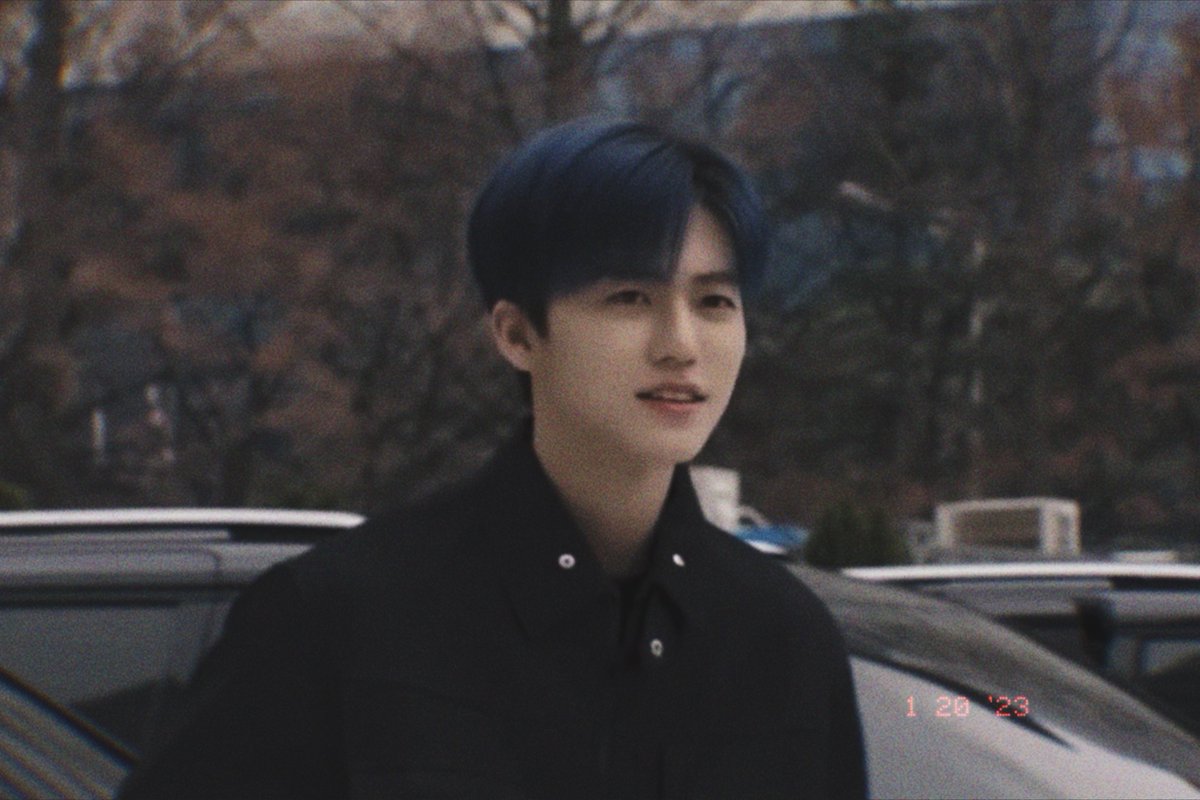 jaemin giving me the main character in a kdrama vibe