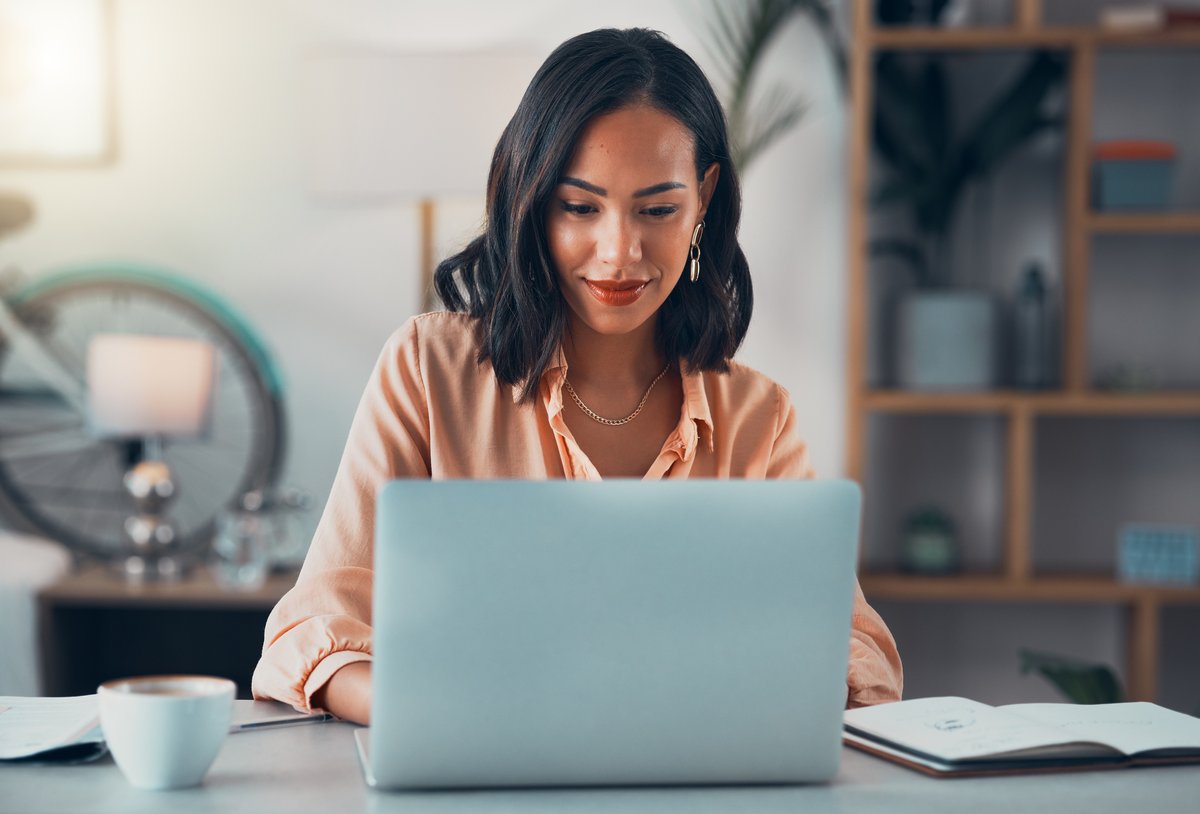 amyjingham's tweet photo. With an #automation-first mindset, the accountant of the future will possess a diverse skill set &amp; follow a creative + strategic roadmap.👨‍💼💭 More on how #DigitalTransformation is shaping the finance industry: https://t.co/eRvoeNsqKD. https://t.co/OCnPLRLpQh