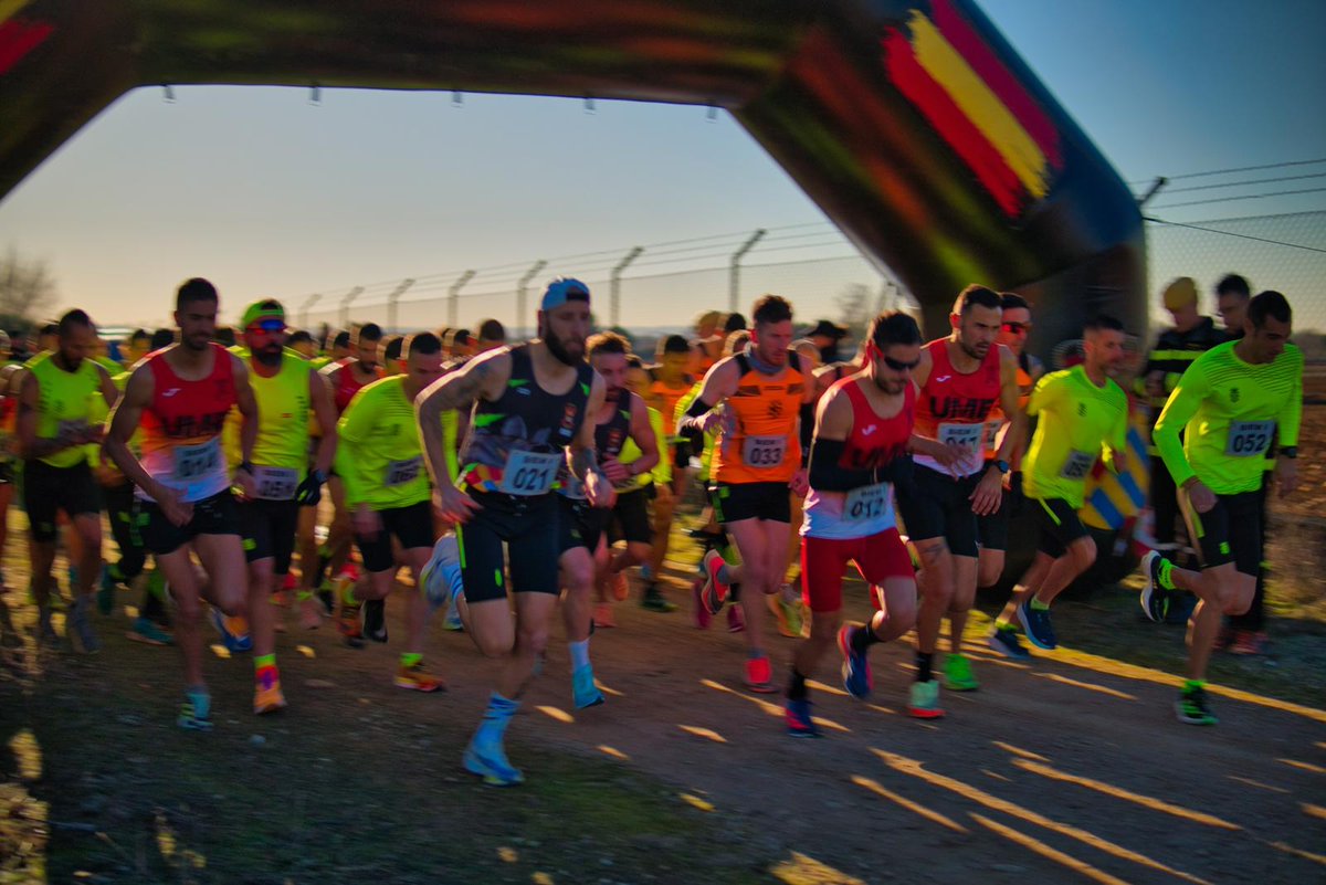 UMEgob's tweet photo. Arranca una nueva edición del Trofeo🏆General Coll con la primera prueba: el #cross

Organizada por el #BTUME, el #BIEM2 se ha alzado con la victoria por equipos seguido del #BIEM3 y del #BIEM4

🏃‍♂️🥇Masc. Sdo. Palma #BIEM2
🏃🏻‍♀️🥇Fem. Cap.Castellanos #BTUME

Enhorabuena💪!! https://t.co/yQpvK3h0XF