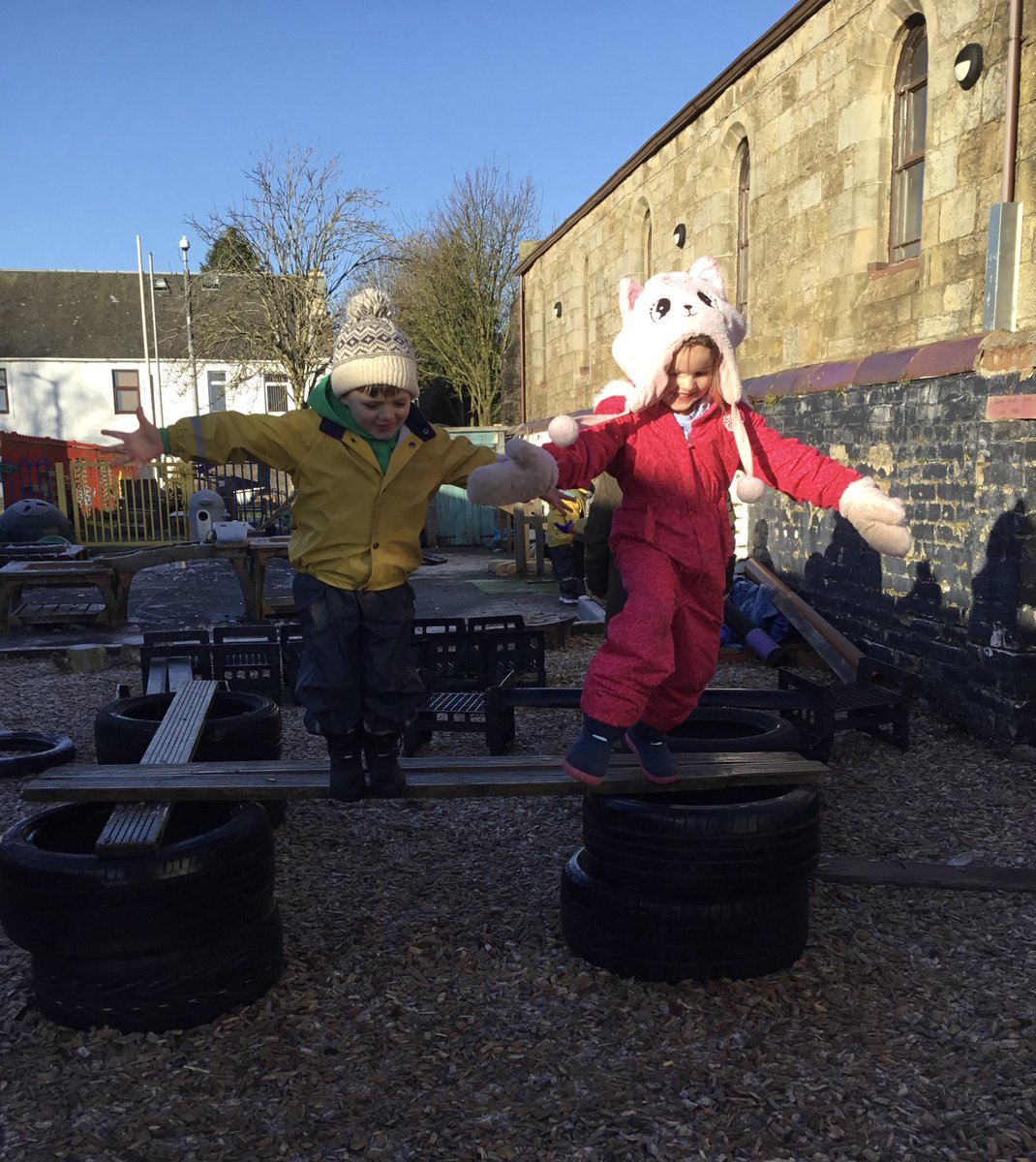 neilston_madras's tweet image. Another super day outdoors in the winter sunshine. Today we have been practicing our fabulous jumping skills.
#starjumps #highjumps #forwardjumps #twirljumps #flyingjumps #backwardjumps #bravejumps #sidestepjumps #funtimes