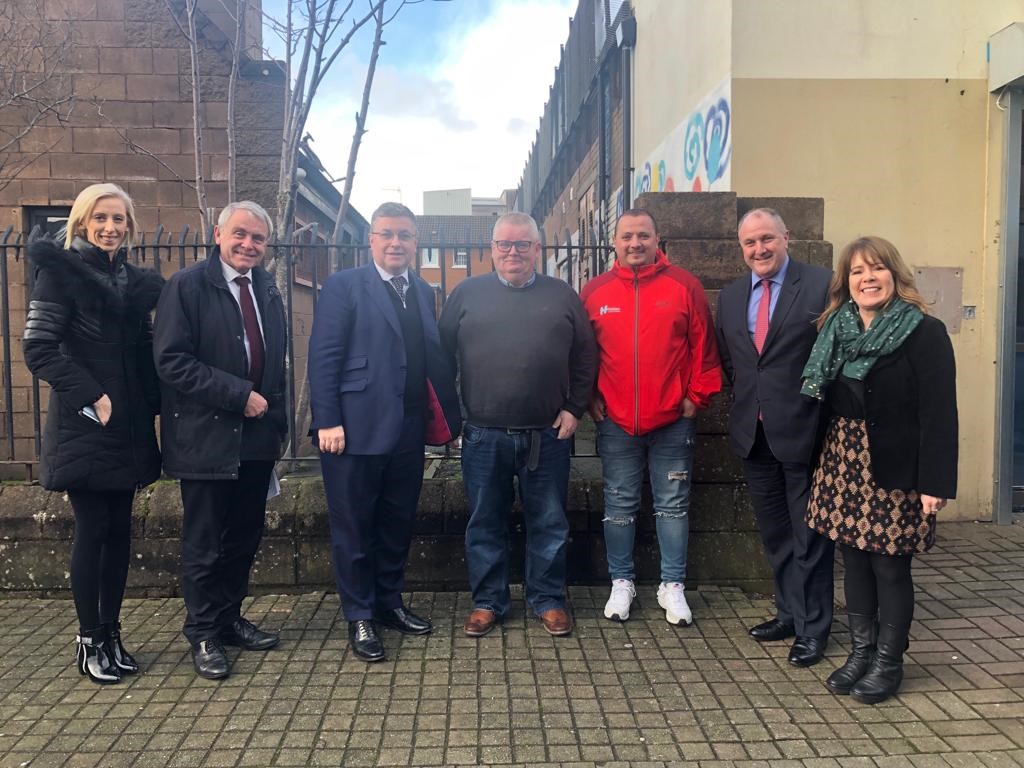CommonsNIAC's tweet photo. This week, we travelled to NI as part of our inquiry into paramiltarism.

We had a series of engaging meetings with projects that receive investment from @endingtheharm, as well as others. We also held two evidence sessions at Stormont.

Many thanks to all those who met with us. https://t.co/lvWTz4Em1T