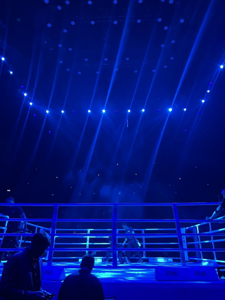 thelukevoyage's tweet photo. So intense !  #ONELumpinee https://t.co/JPX3uoCKOO