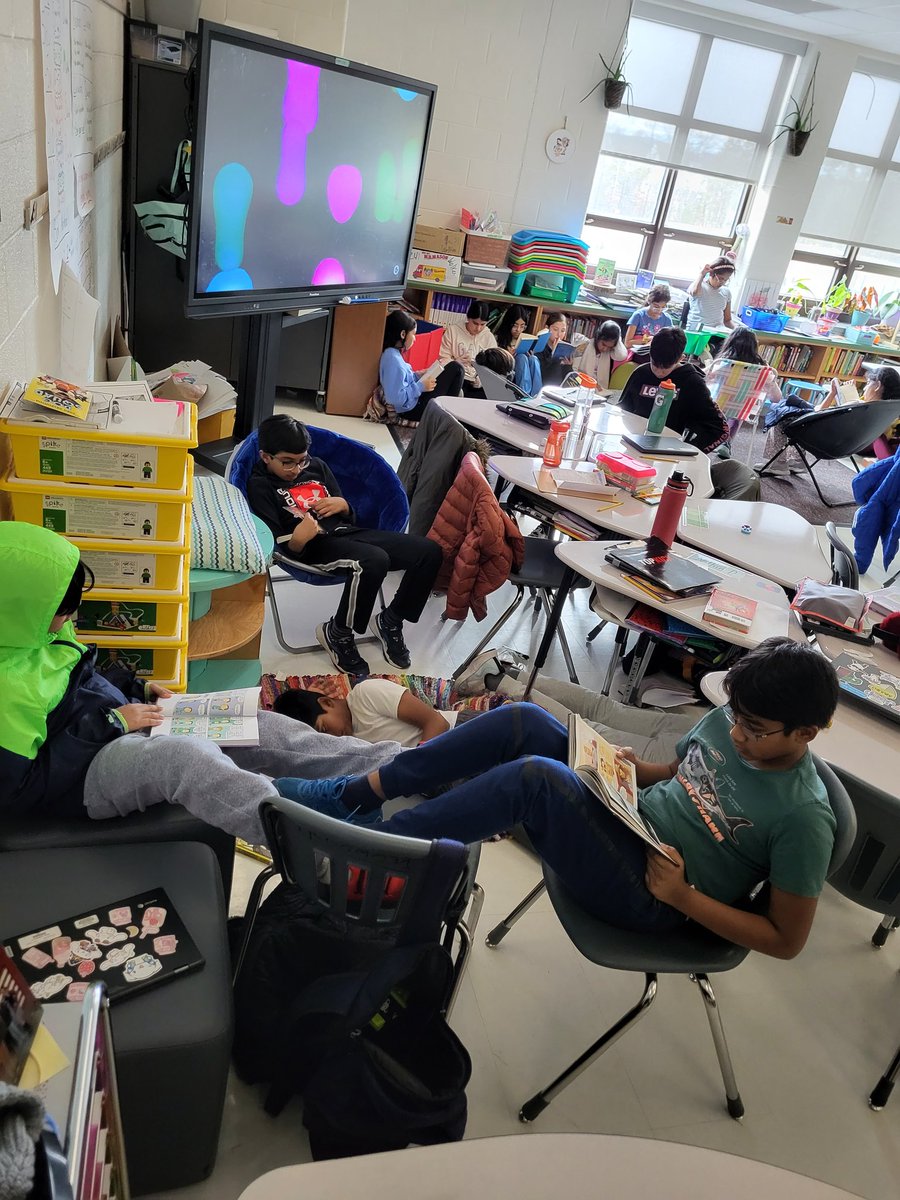 MsWolken's tweet photo. Ending the week with our favorite thing.... marathon reading! We're continuing to build our reading stamina as we head into the second half of the year. My favorite part is seeing the creative places students choose to read! https://t.co/mzKzURu3de