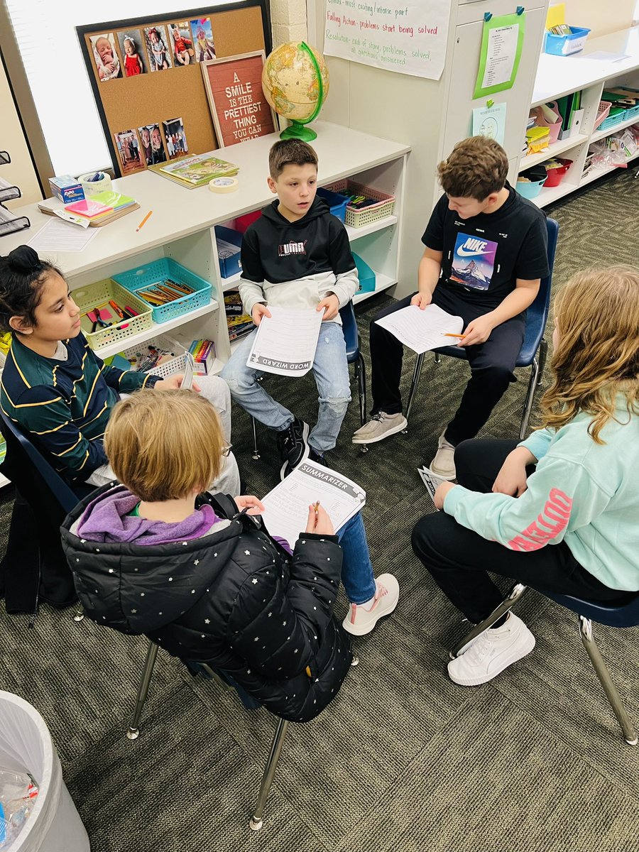 MrsAmblerYES's tweet photo. We did our first Literature Circle Guided Discussions yesterday- I love seeing students get excited about reading! 📚 https://t.co/9caIGGearM
