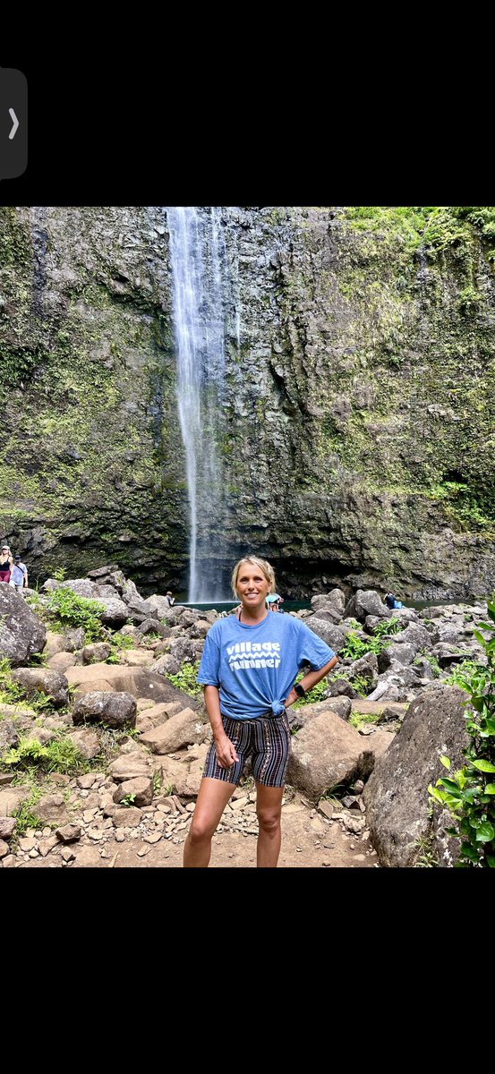 VillageRunner's tweet photo. Mahalo to Chris &amp; Nyisha for modeling their Village Runner tees from the Aloha State!They were on a hike to the Hanakapi’ai Falls along the Kalalau trail on the north shore of Kauai! 
#VillageRunner #thealohastate🌈 #kauai 
#takeourknowledgeandrunwithit https://t.co/GRfVivkNmG