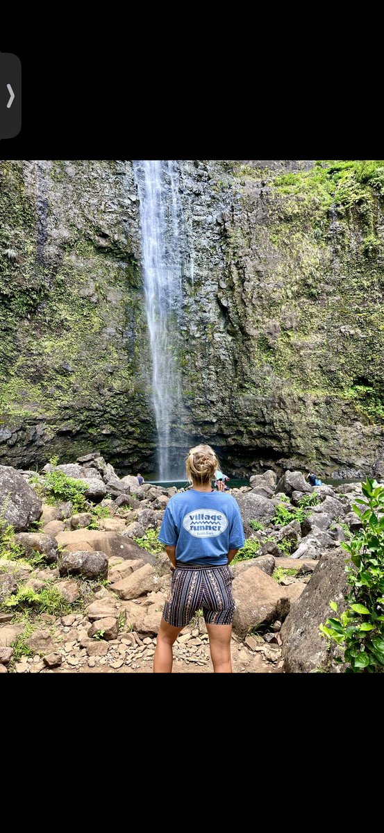 VillageRunner's tweet photo. Mahalo to Chris &amp; Nyisha for modeling their Village Runner tees from the Aloha State!They were on a hike to the Hanakapi’ai Falls along the Kalalau trail on the north shore of Kauai! 
#VillageRunner #thealohastate🌈 #kauai 
#takeourknowledgeandrunwithit https://t.co/GRfVivkNmG