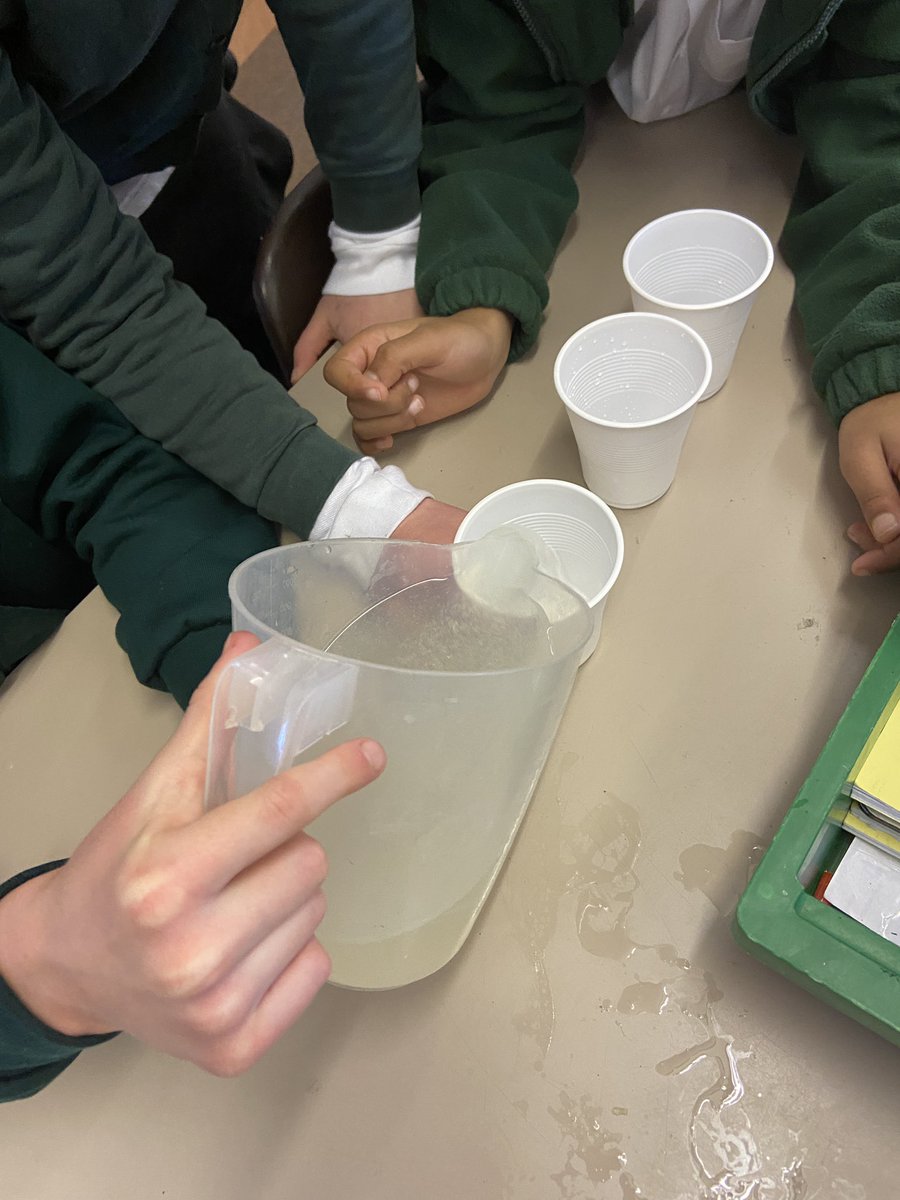 Miss Huggan tweet media