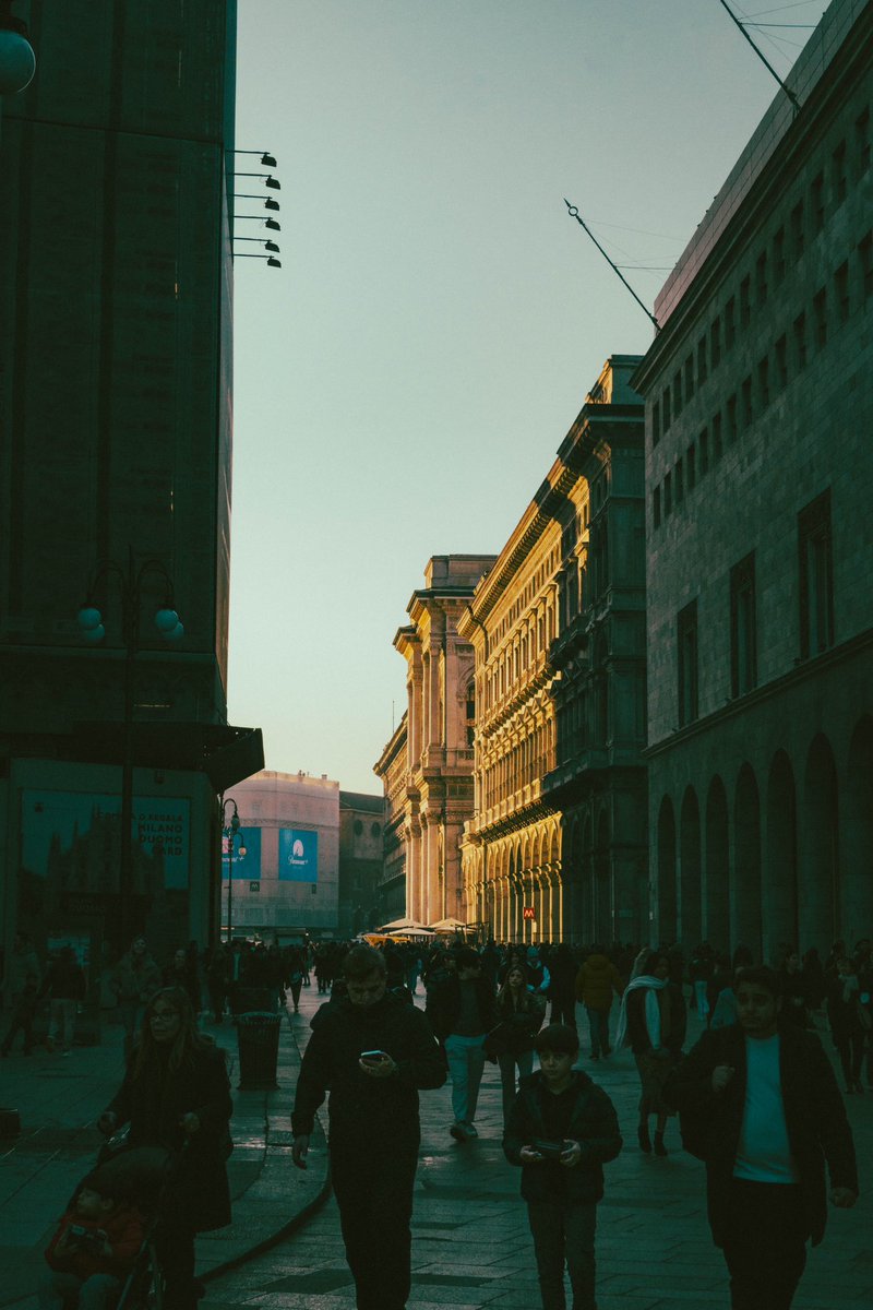 RefusScape's tweet photo. “Milanscapes” #1
#SonyAlpha #Milano #Milan #urbanphotography #Cityscape https://t.co/TcpvAm5VGu