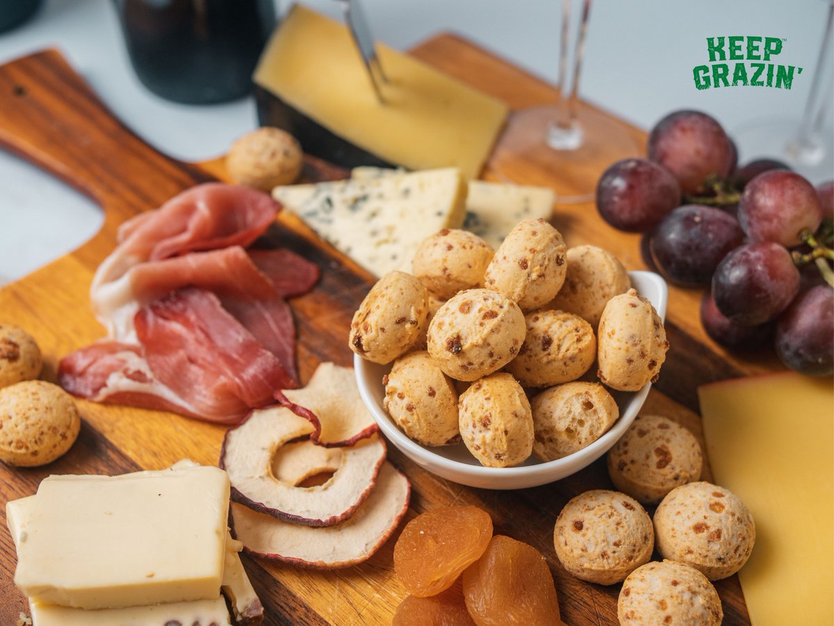 Nothing like a charcuterie board to bring everyone together. On #NationalCheeseLoversDay we want to know... Which cheese is your favorite?

#cheeselover #grassfedcheese #cheesebiscuits
