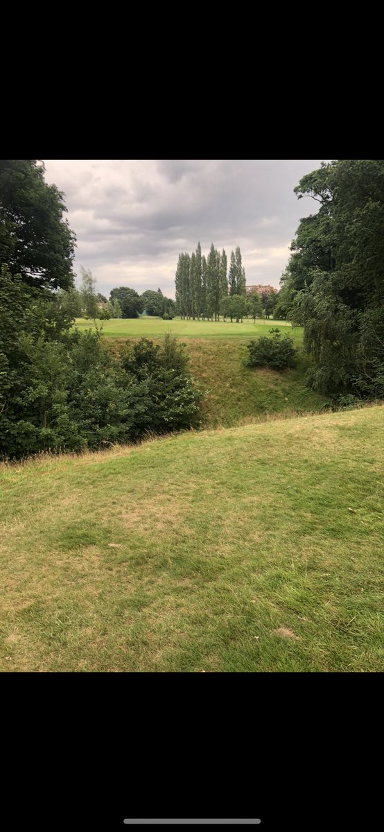 MarpleGCgreens's tweet photo. Not the best weather for the past few weeks, but it has given us time to get into some areas to clear out. The 12th gulley how it was when I arrived to this week with new steps added and behind the 11th tee allowing more light to the tee.  Great job by the lads already this yr. https://t.co/p30wpCeWtM
