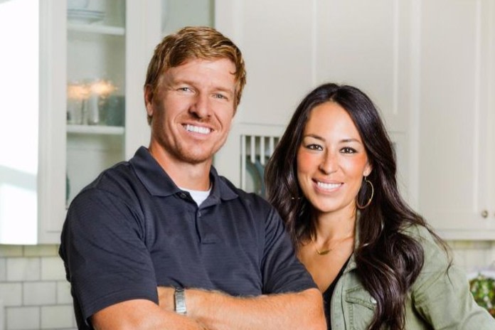 WSCabinetry's tweet photo. How to Make a Small Bathroom Seem Larger by Joanna Gaines of Fixer Upper…
WATCH VIDEO... https://t.co/ikD6A8Rk8Z
#kentucky #ftmitchell #ftwright #ftthomas #cincinnati #union #florence #edgewood #lakesidepark #remodeling #homeimprovement #homeandgarden https://t.co/pbBZ7GsbFL