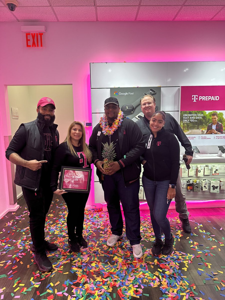 William Lee tweet media