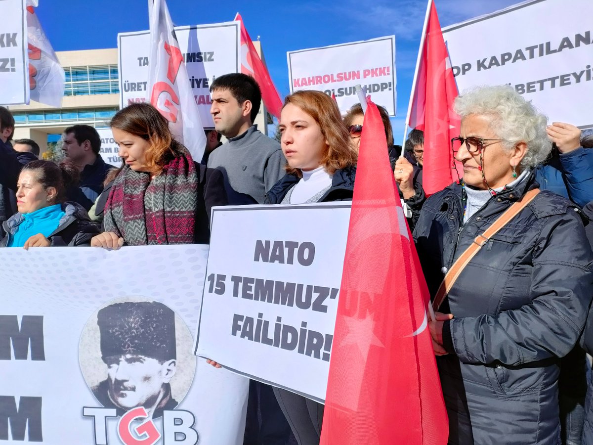 #NATOdanÇıkalım

HDP'yi kapatalım.

Terörün kökünü kazıyalım!
natodancikalim.com