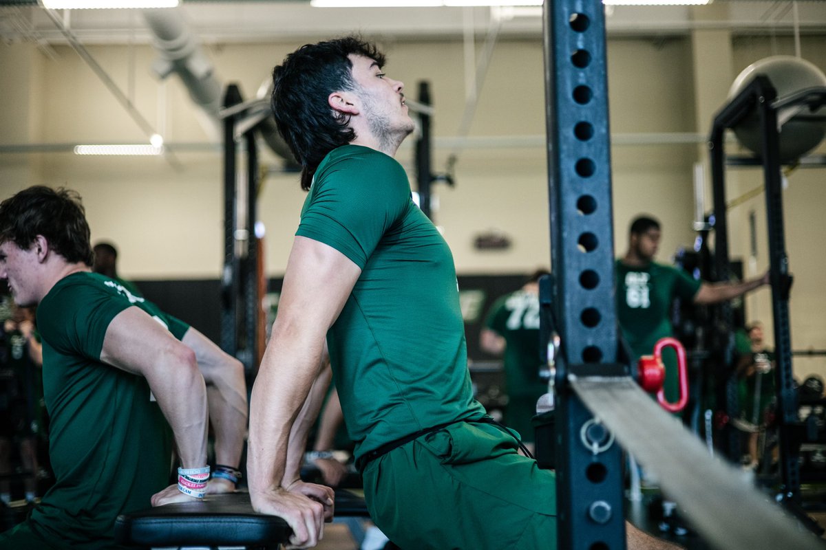 Dylan McKay tweet media