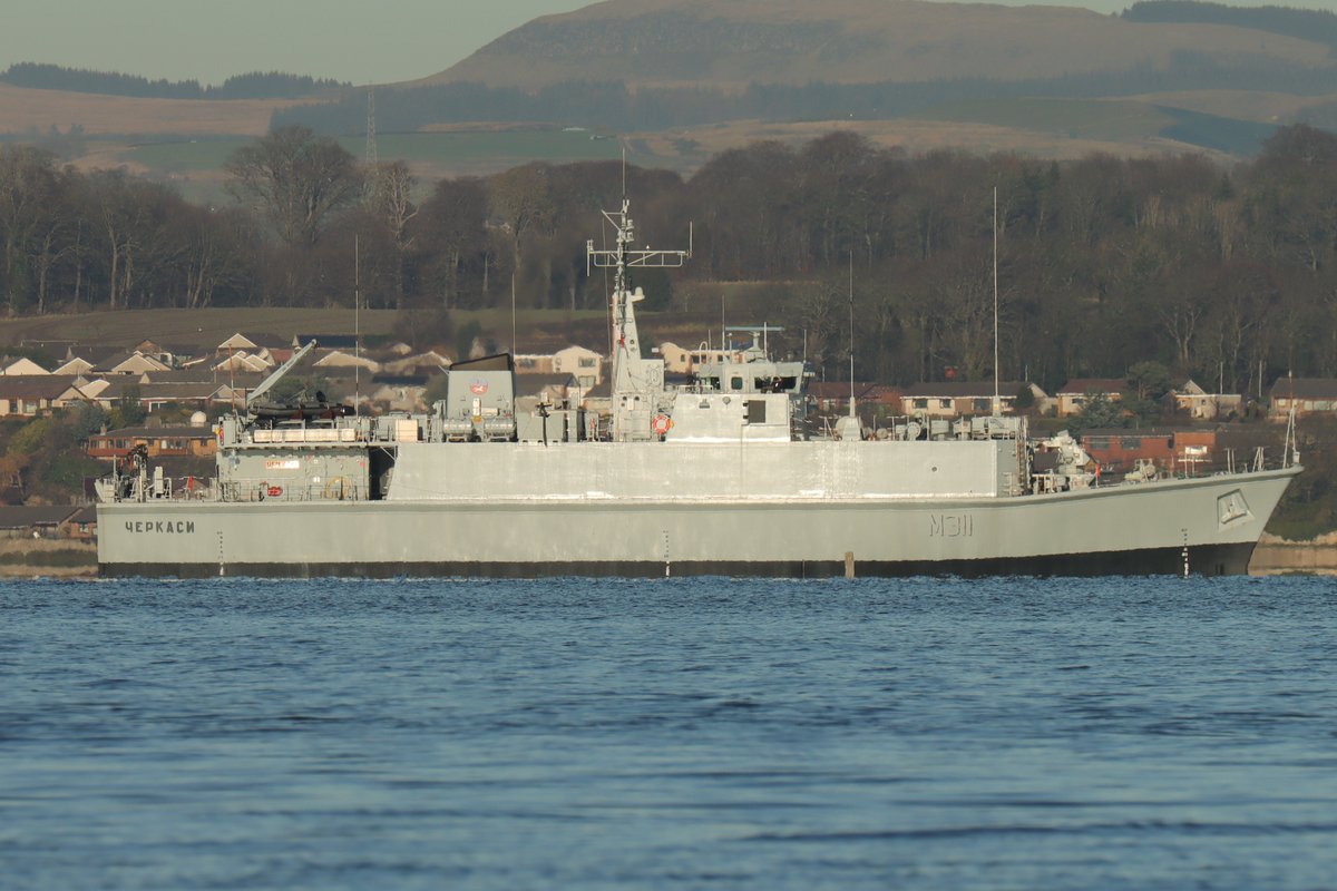 WarshipCam's tweet photo. Future Ukrainian Navy Sandown-class minehunters Chernihiv (M310) and Cherkasy (M311) (ex-HMS Grimsby and HMS Shoreham) in the Forth in Scotland - January 20, 2023 #hmsgrimsby #hmsshoreham #m310 #m311 #m112 #m108 #cherkasy #chernihiv
SRC: TW-@MichaelJWC626 https://t.co/B0x0EFO6ia