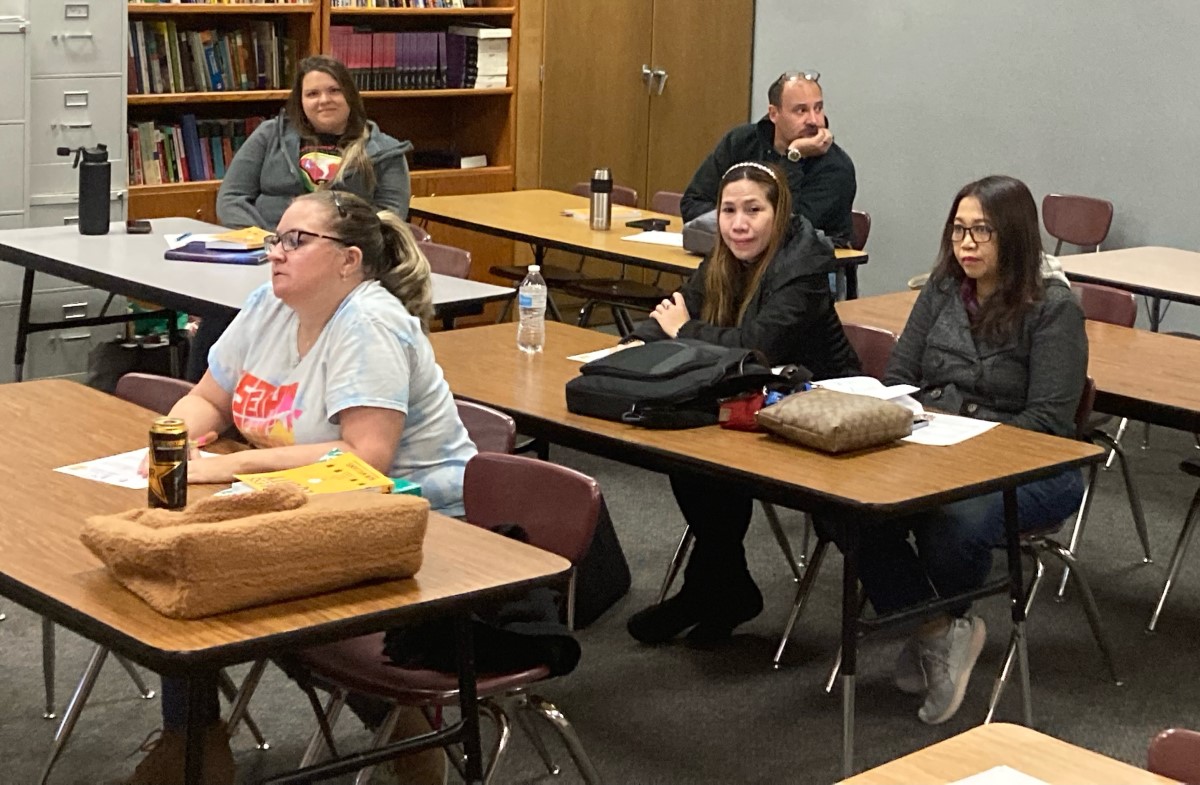 CRUHSD2's tweet image. CRUHSD teachers collaborating today at Professional Development Friday...Collectively committed to the school board’s vision of building a Professional Learning Community!

#CRUHSD #PDFriday #CollectiveCommitments #PLC
