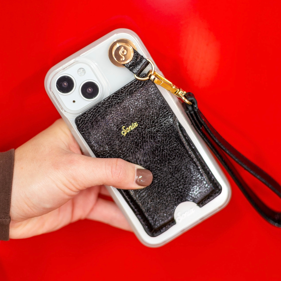 shopsonix's tweet photo. The glow up your phone needed ๐ค >>>
Did you know we have a variety of accessories to pair with your phone? Next time you are shopping for your next phone case, grab our Leather Adhesive Wallet and Wristlet.
#shopsonix #sonixirl #iphonecases #cases #iphone13 #iphone14 #iphon https://t.co/jd3w0IspVq