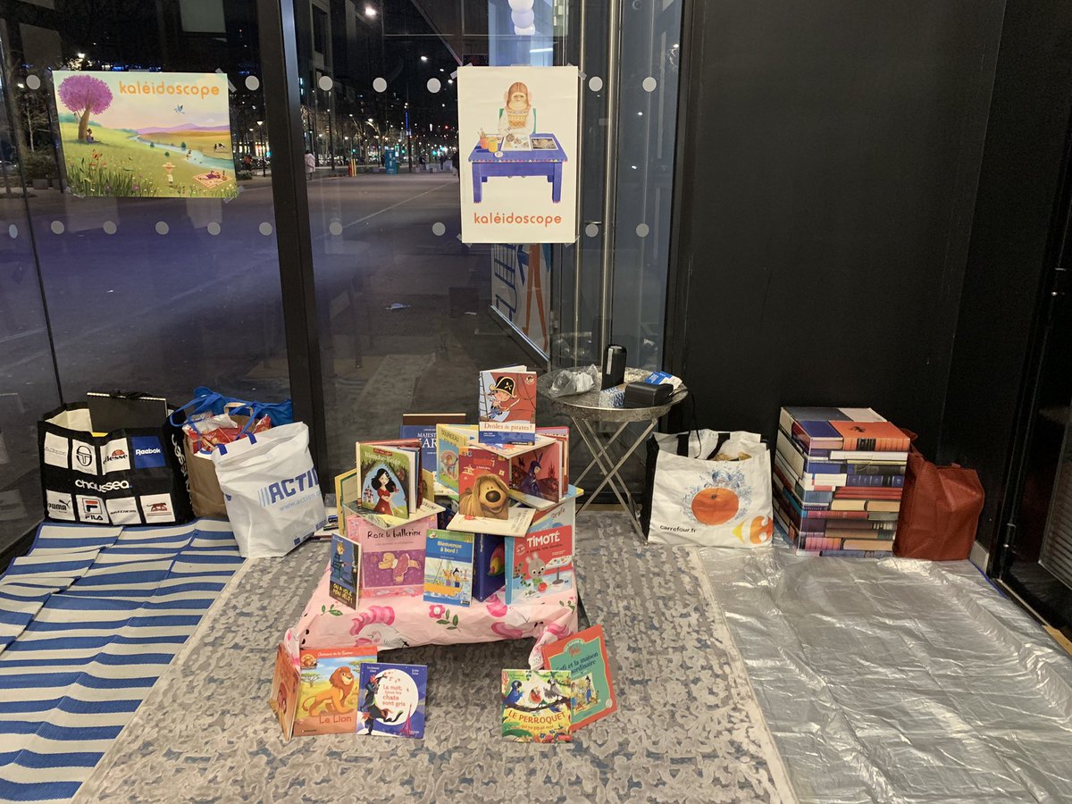 ElBarrySid1's tweet image. Nuit de la Lecture 3ème éd. 
je vous attends les loulous ! 
#nuitdelalecture 
#boutdeficelle
#rosaparks 
@Bout_2_Ficelle 
@BakaryXIX 
@LesPlumes75 
@JPDesbait 
@JeanneLPC 
@12janvier2019 
@LeCNL 
@katiamartin 
@GallimardJeun 
@CastermanJ 
@livreshebdo