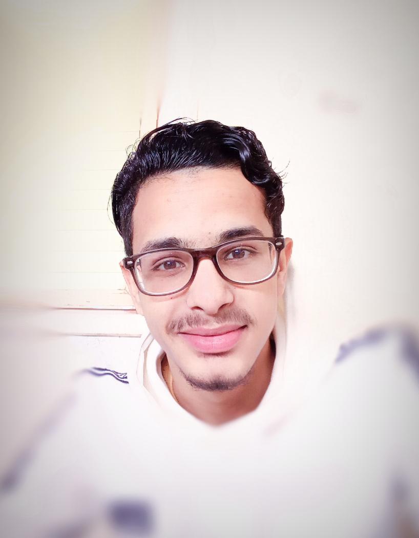 patroum's tweet photo. نصنع الأمل بإبتسامتنا😊
      ولو في الظلام الدامس 🌚 https://t.co/Jez0gERkqY