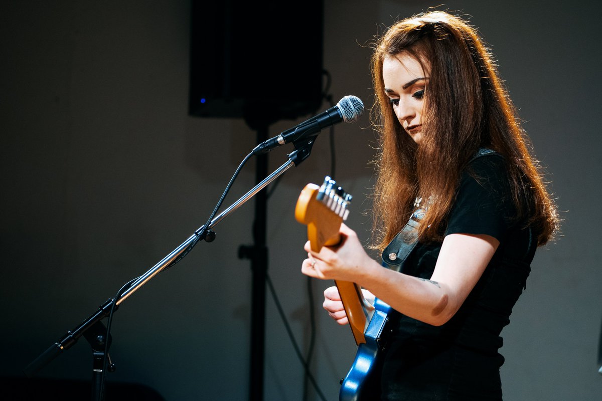 seanbmonteith's tweet photo. Ceara Campbell - The Old Hairdresser’s - 23/12/22

Ceara owning the stage with her guitar.

Represented by Fennell Records.

#ceara #cearacampbell #gigs #gigphotography #singer #musician #colour #color #music #guitar #guitarist #photography #livemusic #livemusic #glasgow #crowd https://t.co/VC4XCkmM9p