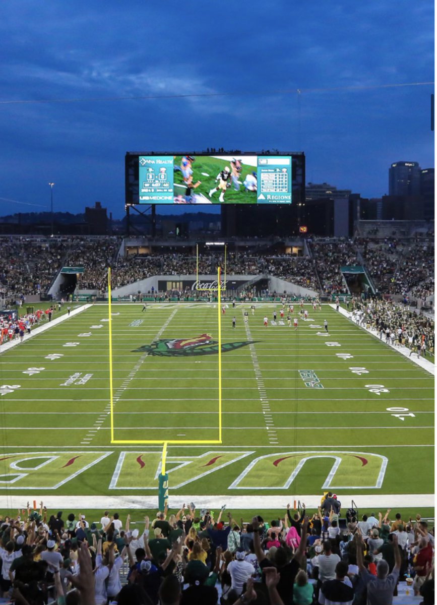 Kyle Vaka (@kylevaka) on Twitter photo I am so blessed and honored to receive my first FBS D1 OFFER from <a href="/UAB_FB/">UAB Football</a> . THANK U <a href="/KennethGilstrap/">Kenneth Gilstrap II.</a> - #AGTG 🙏🏼 <a href="/DilfersDimes/">Trent Dilfer</a> #WinAsOne <a href="/JohnsCreekHSFB/">Johns Creek FB</a> <a href="/MohrRecruiting/">Brian Mohr</a> <a href="/ChadSimmons_/">ChadSimmons</a> @Mansell247 <a href="/RecruitGeorgia/">Recruit Georgia</a> <a href="/deucerecruiting/">Deuce Recruiting✌️</a> <a href="/QB_CoachColeman/">Nick Coleman</a> @recruitNE_GA I am so blessed and honored to receive my first FBS D1 OFFER from <a href="/UAB_FB/">UAB Football</a> . THANK U <a href="/KennethGilstrap/">Kenneth Gilstrap II.</a> - #AGTG 🙏🏼 <a href="/DilfersDimes/">Trent Dilfer</a> #WinAsOne <a href="/JohnsCreekHSFB/">Johns Creek FB</a> <a href="/MohrRecruiting/">Brian Mohr</a> <a href="/ChadSimmons_/">ChadSimmons</a> @Mansell247 <a href="/RecruitGeorgia/">Recruit Georgia</a> <a href="/deucerecruiting/">Deuce Recruiting✌️</a> <a href="/QB_CoachColeman/">Nick Coleman</a> @recruitNE_GA