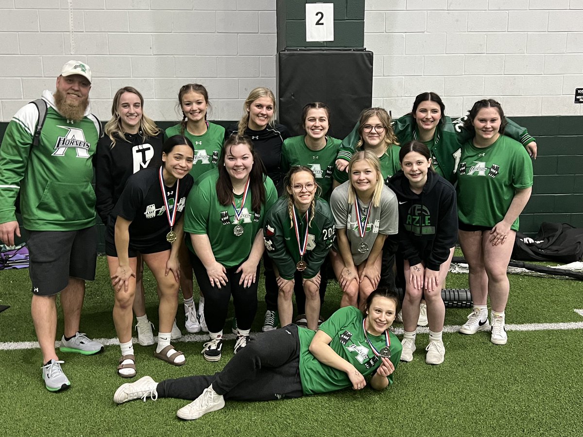 Hornet Powerlifting tweet media