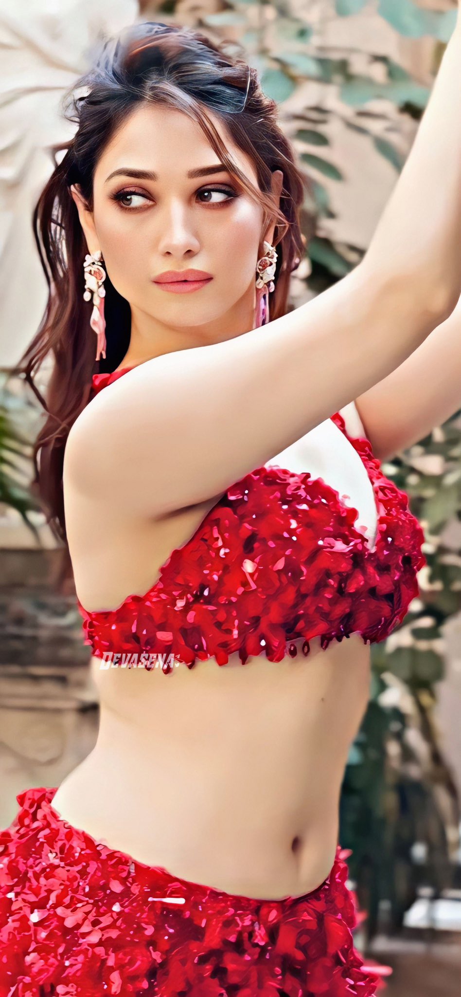 Fm7AxApaAAAw8DY.jpg:large