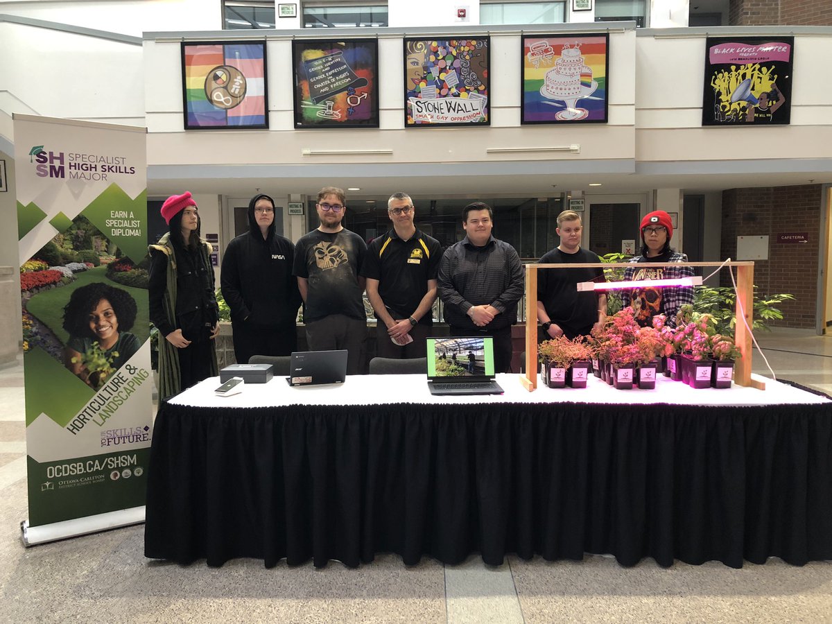 derek brez tweet media