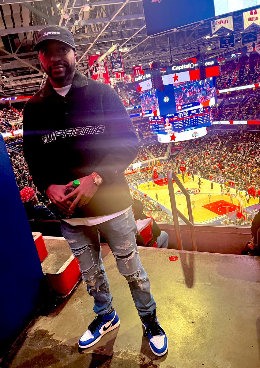 C_Coleman10's tweet photo. 🏀🔥 https://t.co/1zuh9oM8ZU