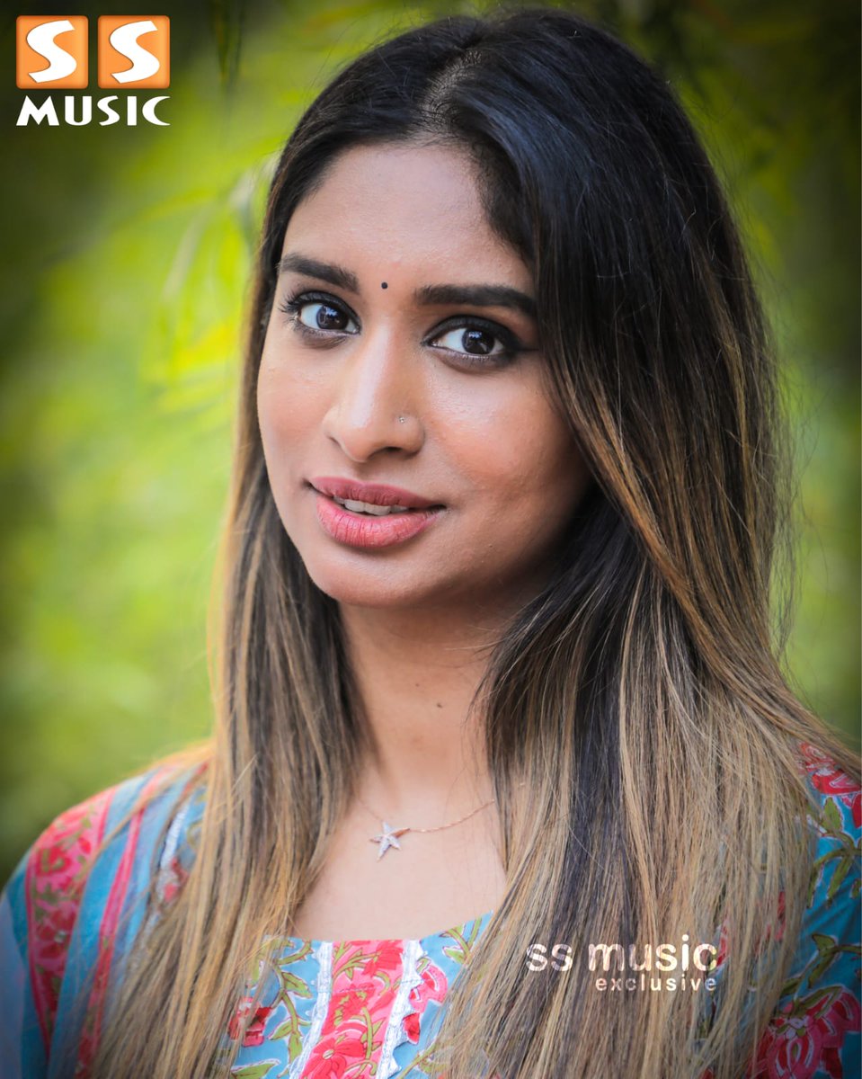 SSMusicTweet's tweet photo. It's the connection we can't explain ❤️
#BiggBoss Fame #Mathumitha's Exclusive Photoshoot 📸
#biggboss #mathumitha #celebrities #photoshoot #viralpost #ssmusic https://t.co/4LNCD4iSN1