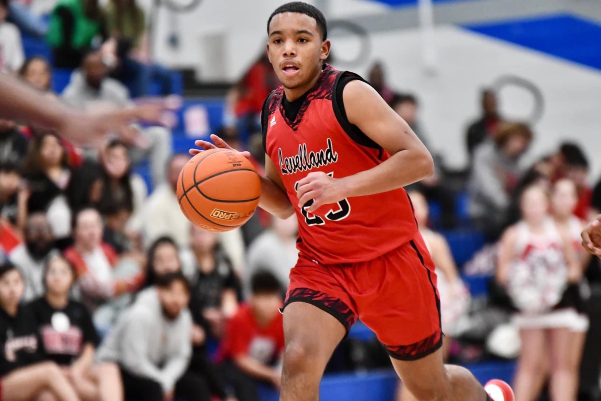 LoboHoops's tweet photo. GAME DAY

📍 Levelland
🆚 SA Lakeview
⏰ 7:30

@KLVTSports @hoopinsider  @LLHS_Athletics @LoneStarVarsity @pchristy11 @THE_TUBB https://t.co/h6GYHAXjIr