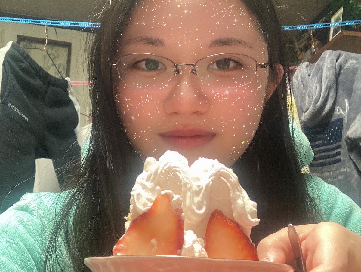 MhXfe4's tweet photo. 兎年なのでパジャマもウサちゃんᙏ̤̫⑅*

 #誕生日おめでとう  #誕生日プレゼント  #誕生日を晒して1番近い人が運命の人  #ハピバ https://t.co/1WsCyAeMpI