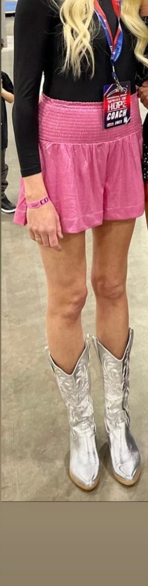 Cheerdesigner1's tweet photo. @CheerFessions1 https://t.co/U5vfEHZ2t7