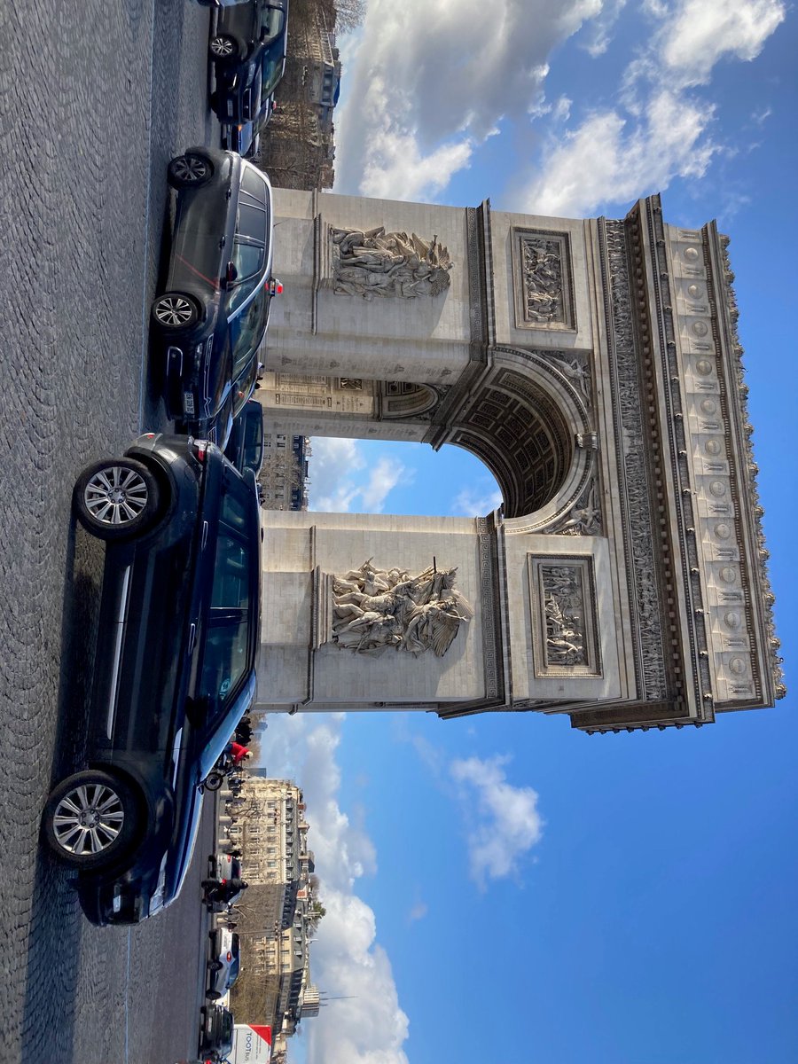 AymardLp's tweet photo. Mais aussi.. balade en bateaux mouches, visite du Musée du Louvre ainsi que du Musée de l'architecture et du patrimoine, et concert classique à l'auditorium de Radio France!
Un voyage rempli de découvertes, merci aux élèves🗼! https://t.co/g40r8hE0uN