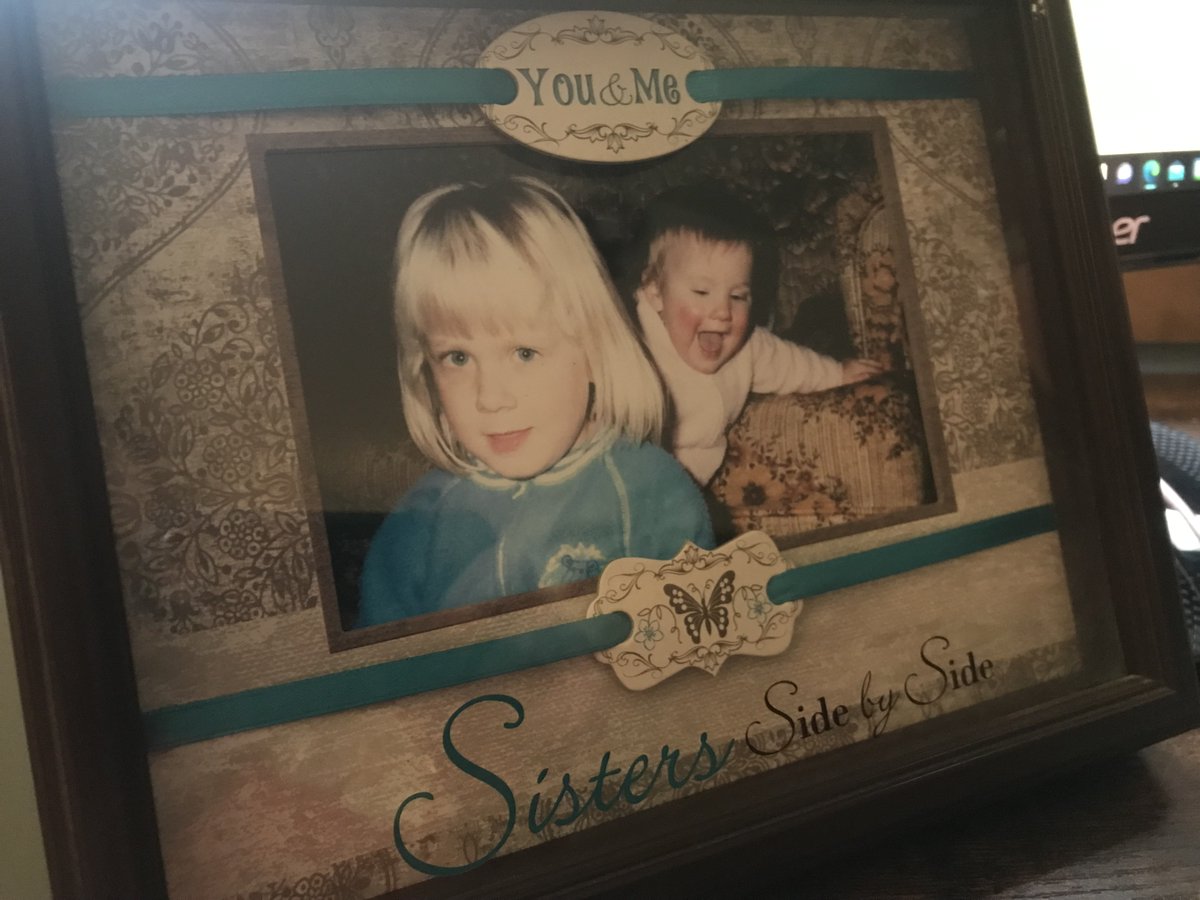 ReneeGriswold12's tweet photo. @GoddessofGrain You really did look eerily like that girl in Poltergeist...
#ThisHouseIsClean https://t.co/JUrQztB1TL